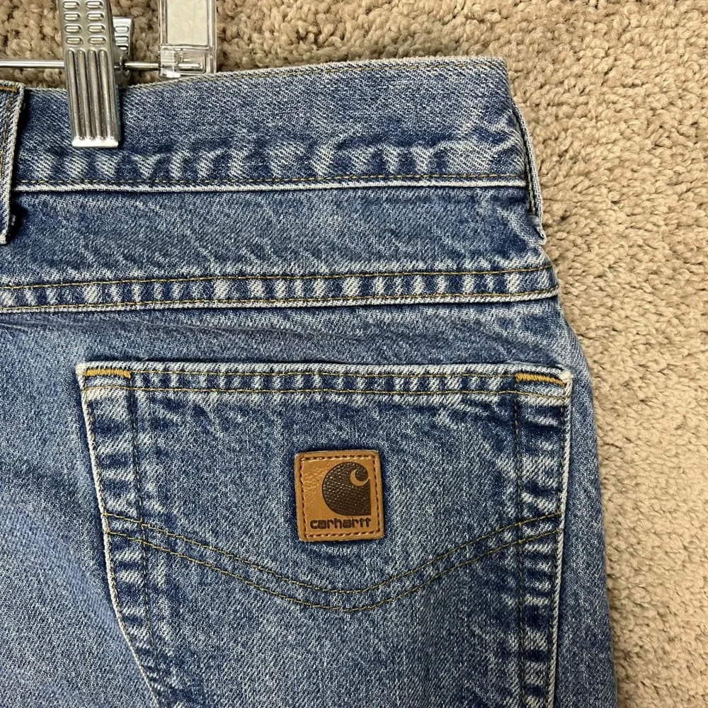 Carhartt Jeans Men 48x30 Medium Wash Denim Straight Leg 5 Pocket Relaxed Fit EUC